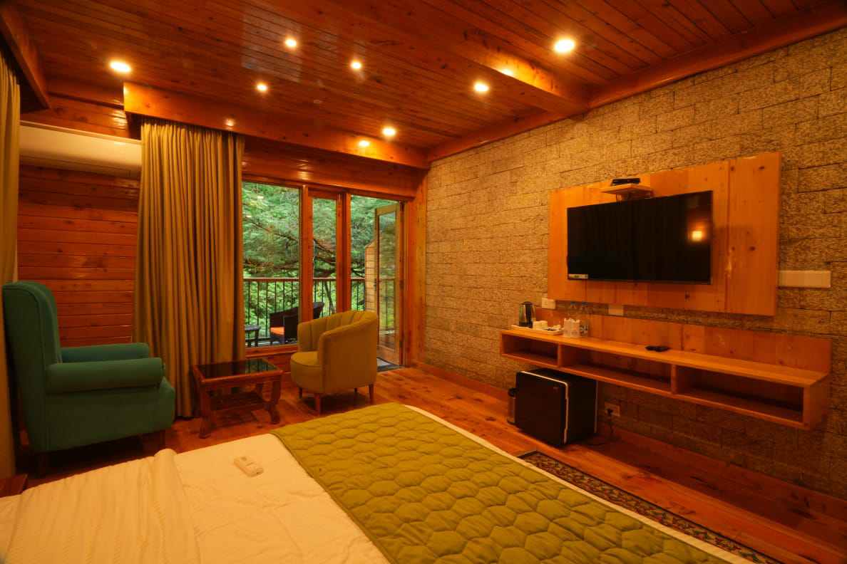 Cottage stay in Jibhi